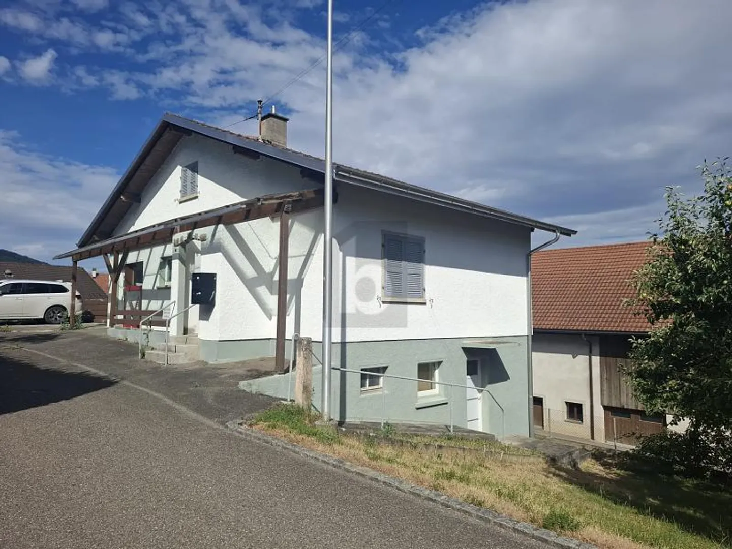 Geräumig und leuchtend - Foto 1 von 6