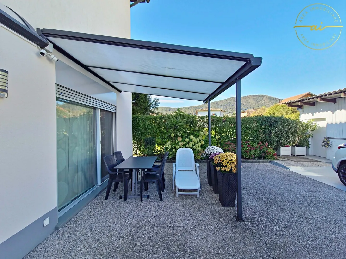 Einladende 4,5-Zimmer-Villa in Magliaso - Foto 1 von 13