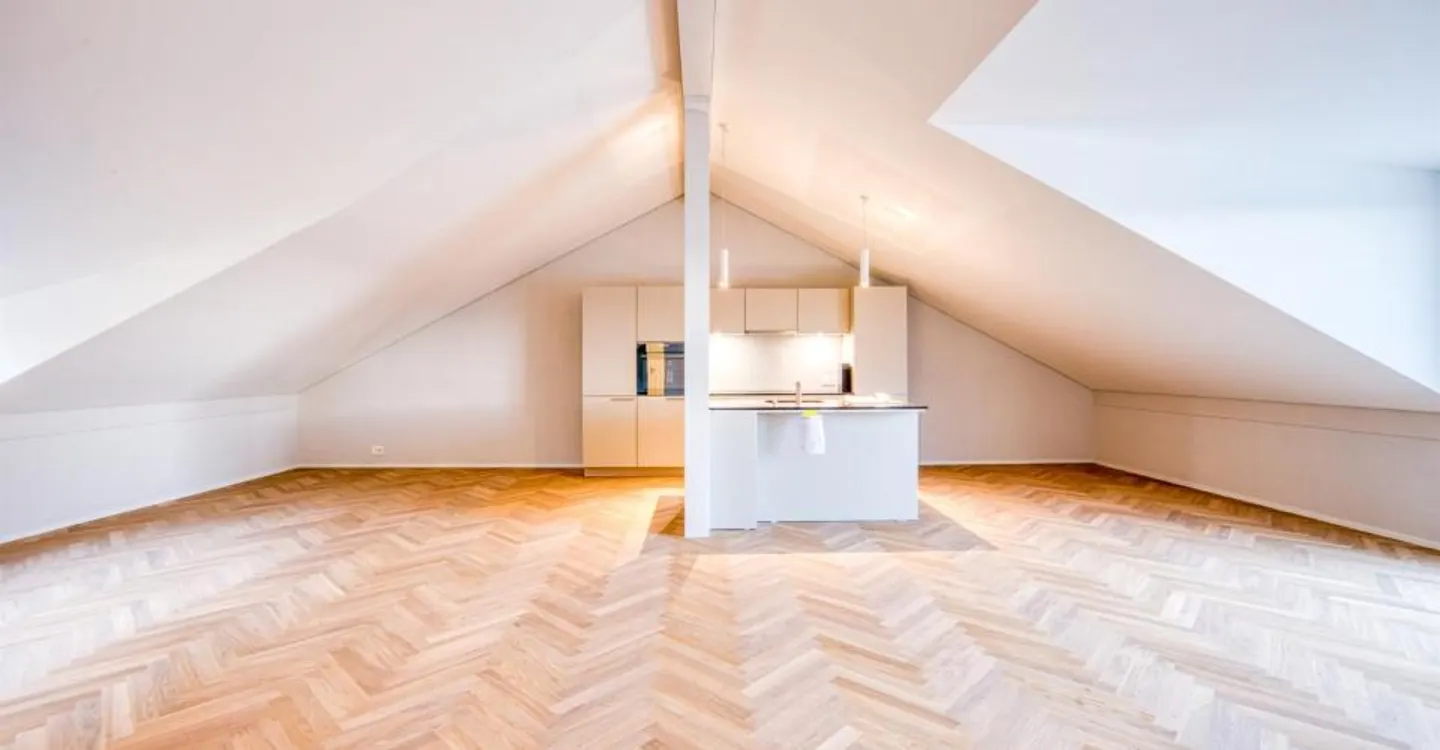 Loft Living au Plus Haut Niveau! - Photo 2 sur 13