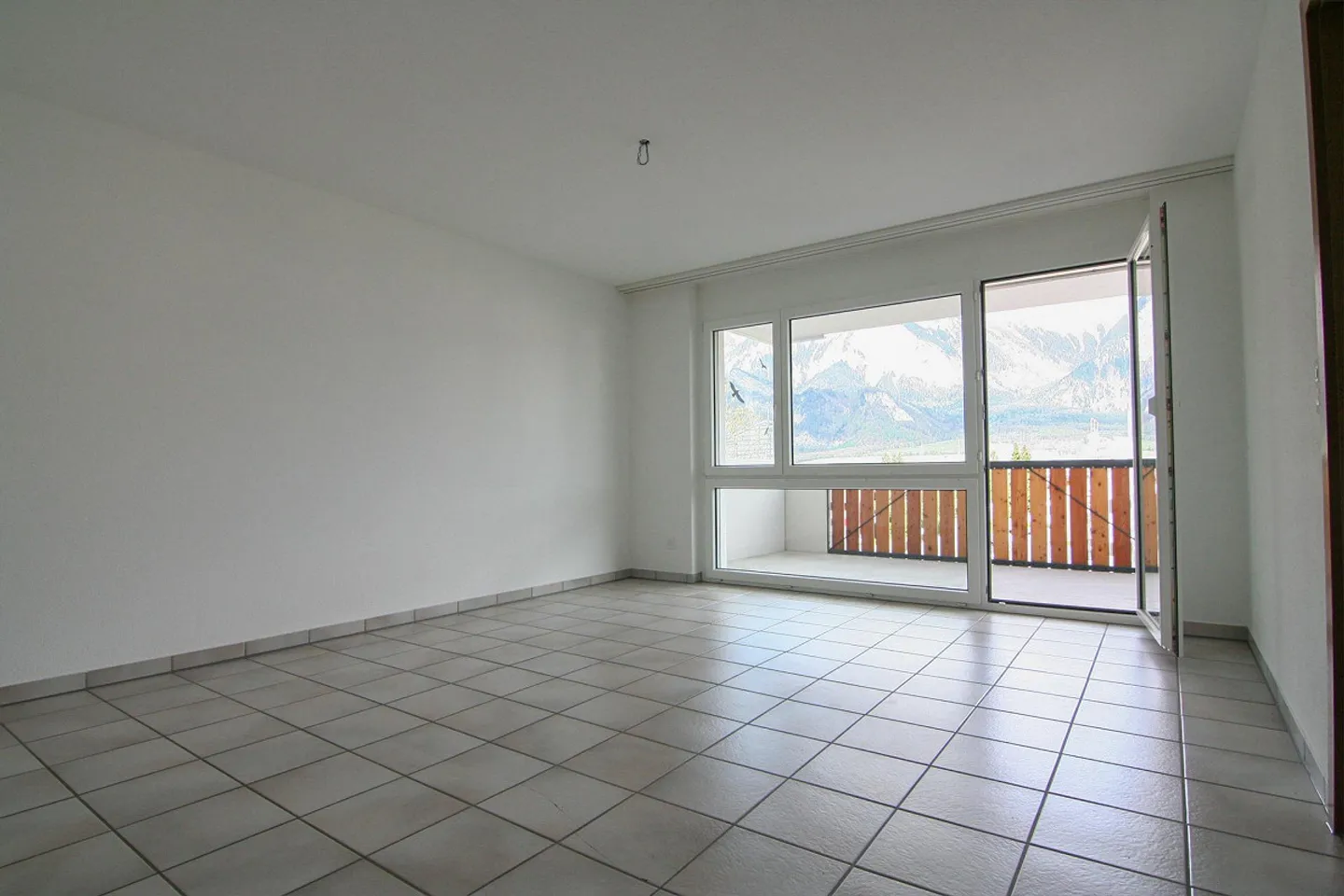 4.5 Room Apartment - Photo 5 of 8