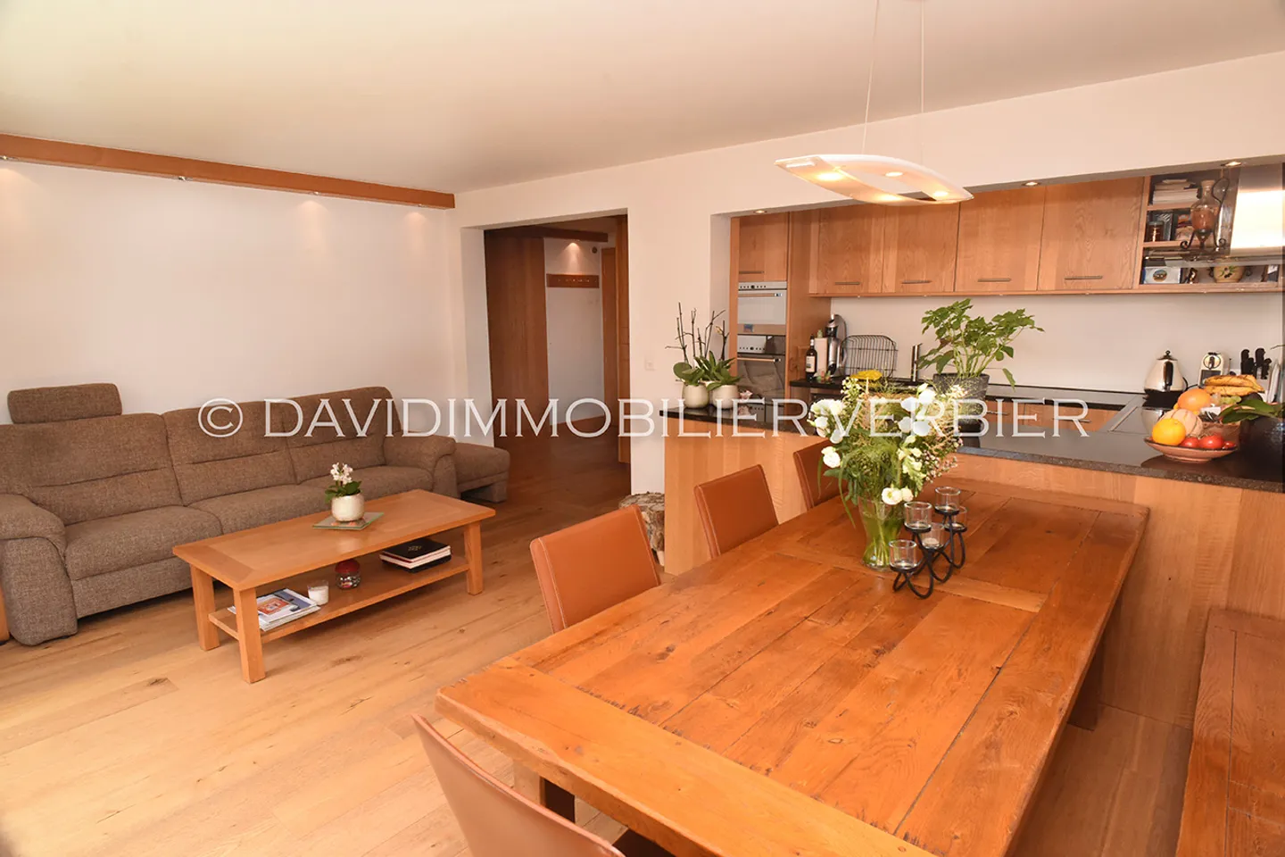 Verbier. Magnifico appartamento ristrutturato, 3.5 locali con grande balcone - Foto 2 di 21