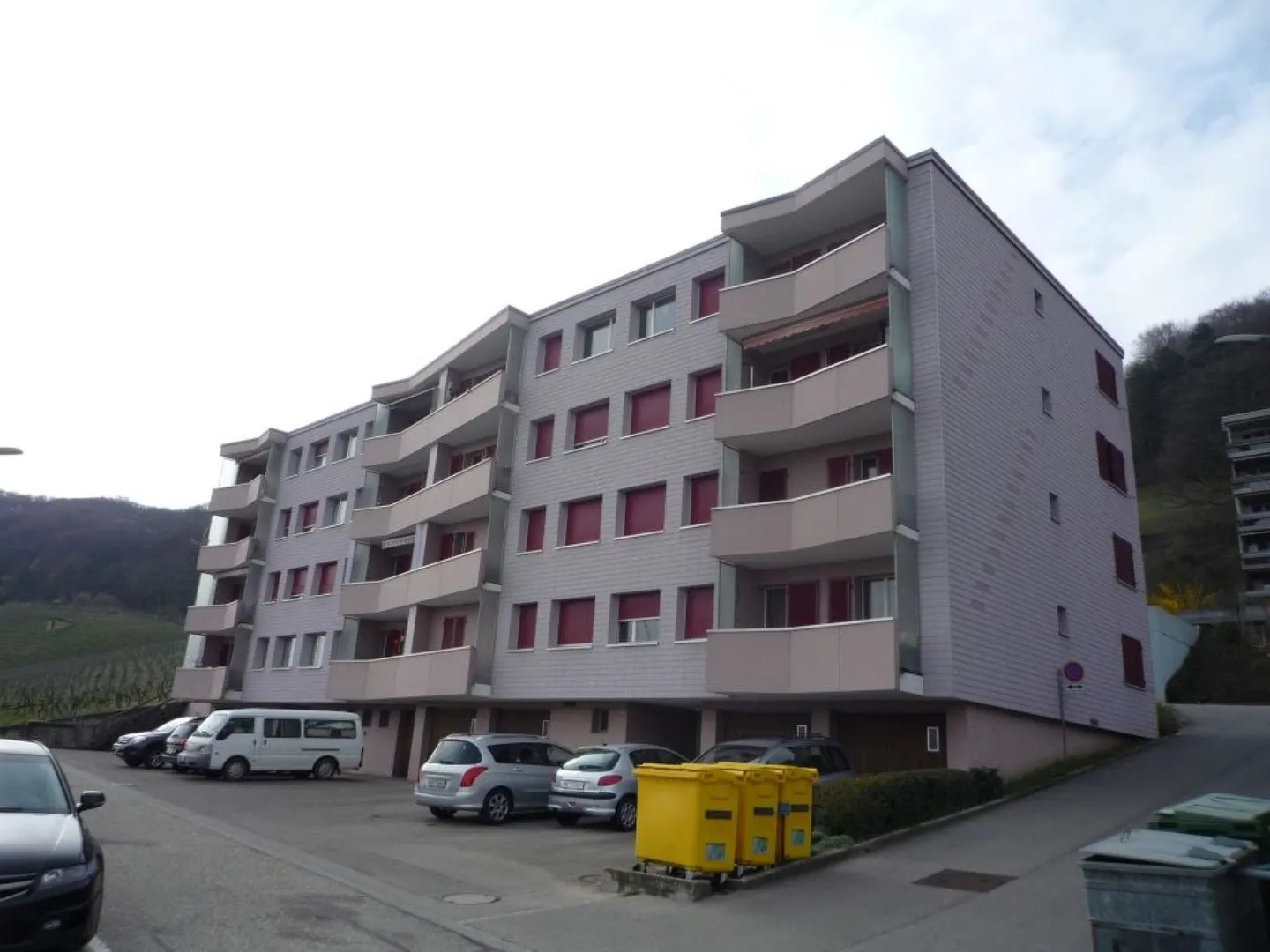 Schönes, komplett renoviertes Studio in ruhiger Lage - Foto 4 von 4