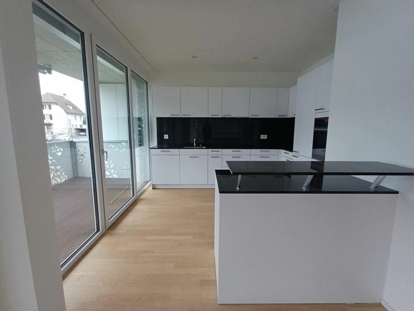 Appartamento attraente di 4,5 stanze con balcone sud - Foto 2 di 9