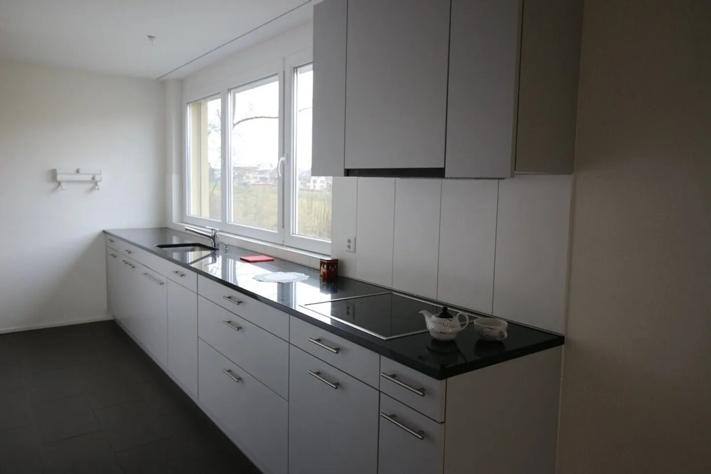 APPARTAMENTO SUPERBO di 4.5 stanze - Foto 3 di 8