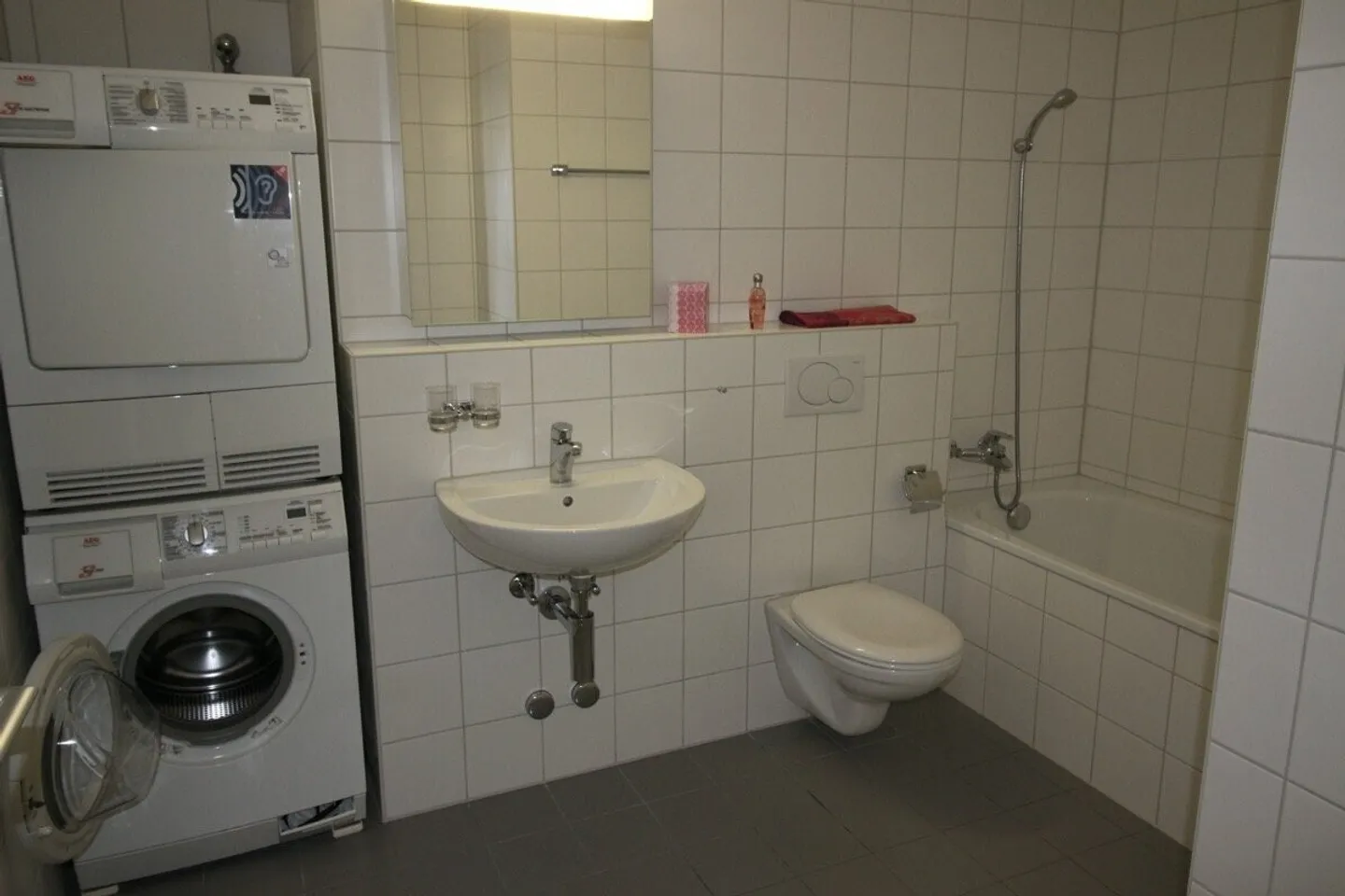 APPARTAMENTO SUPERBO di 4.5 stanze - Foto 5 di 8