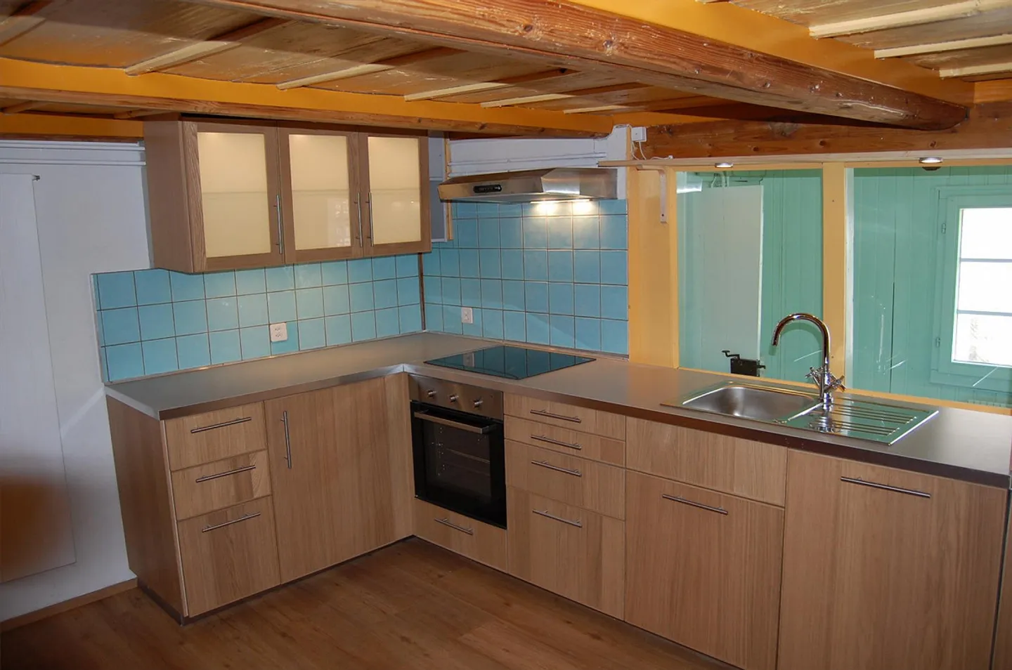 Ampio appartamento di 4,5 stanze con charme - Foto 2 di 10