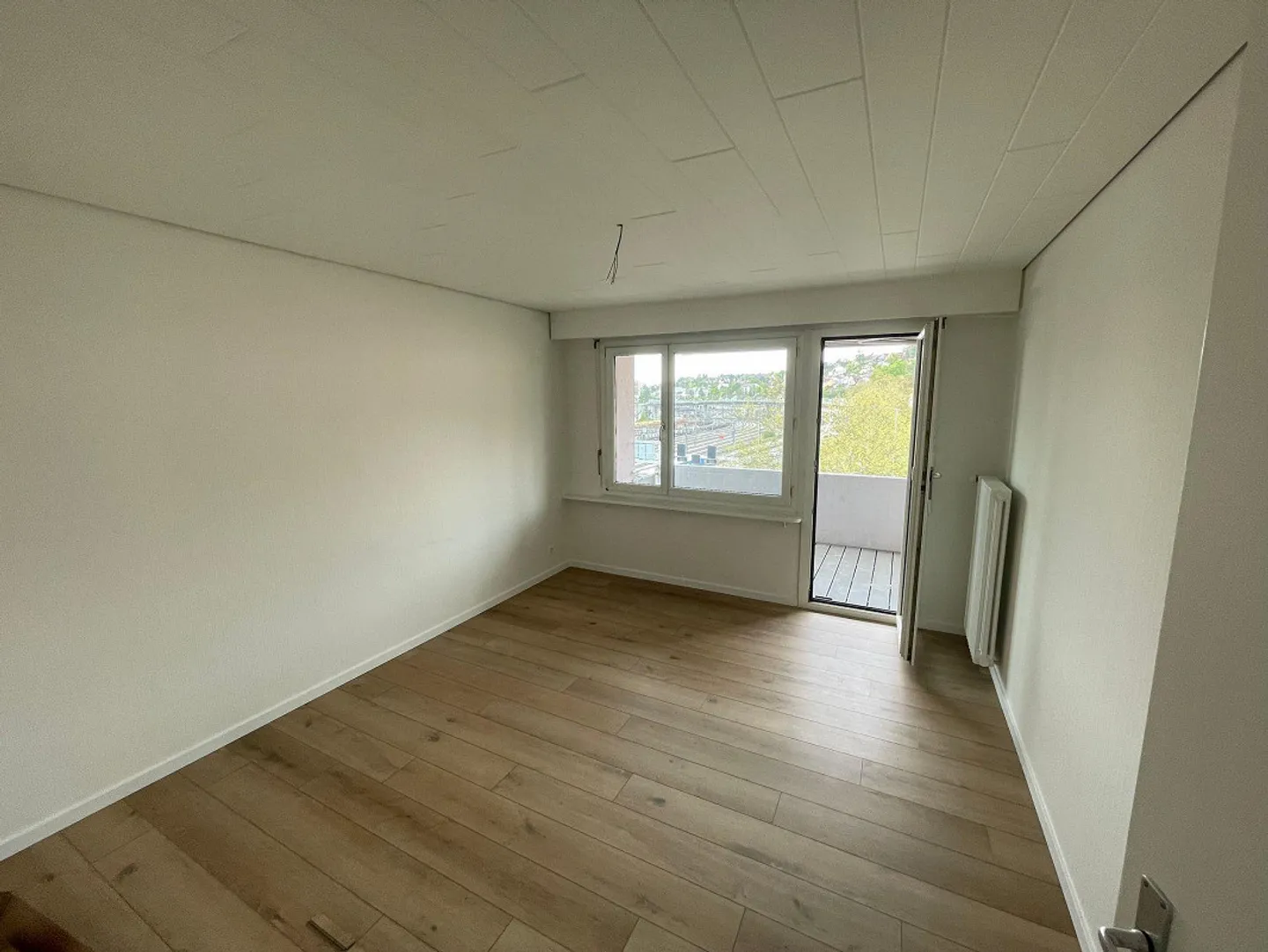 neu sanierte 4-Zimmer-Wohnung zu vermietern - Foto 6 von 8