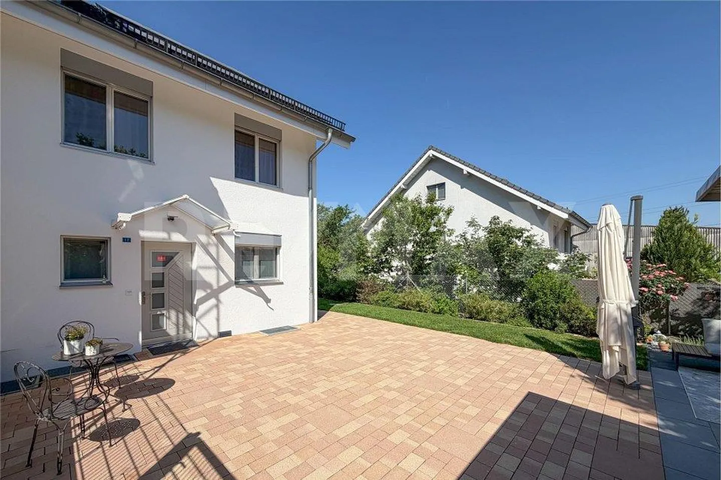 Charmantes Familienhaus in Zeiningen - Foto 2 von 13