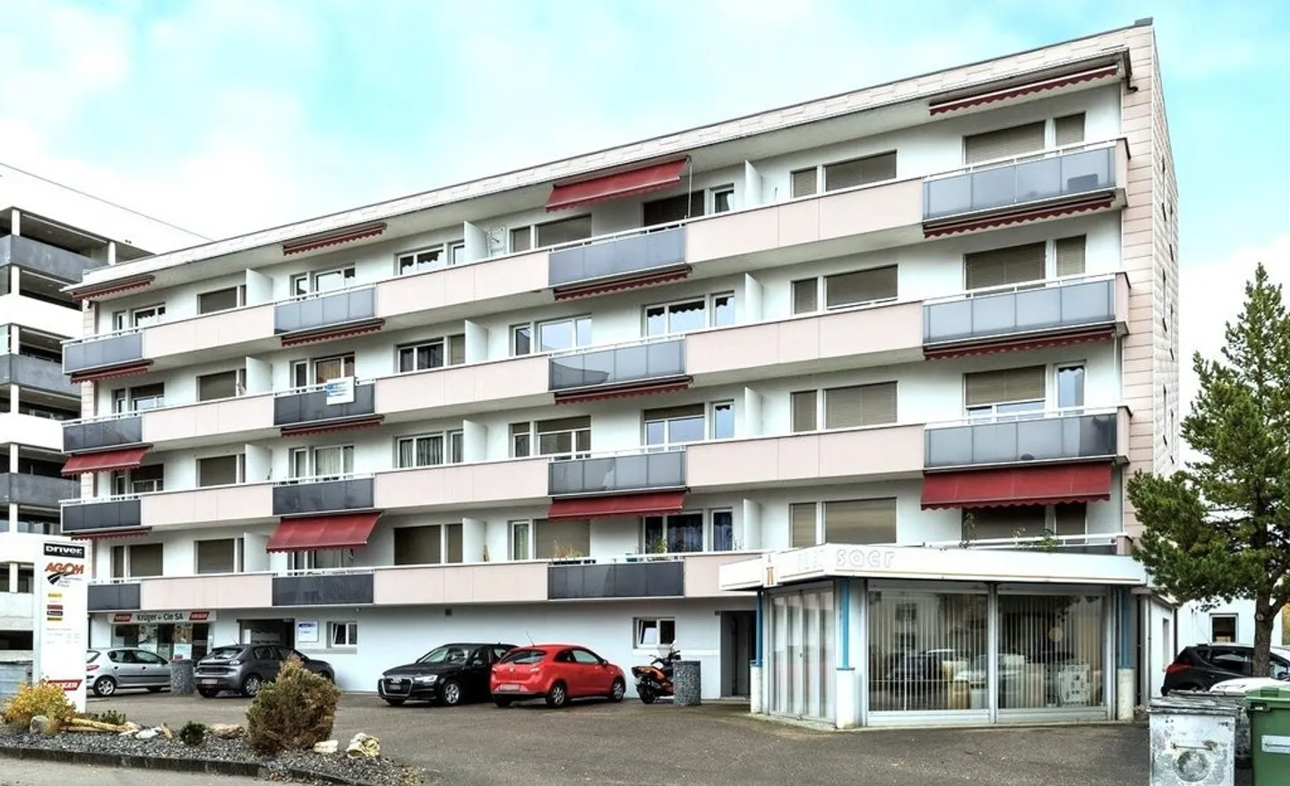 3 Camere con Balcone - Foto 1 di 7