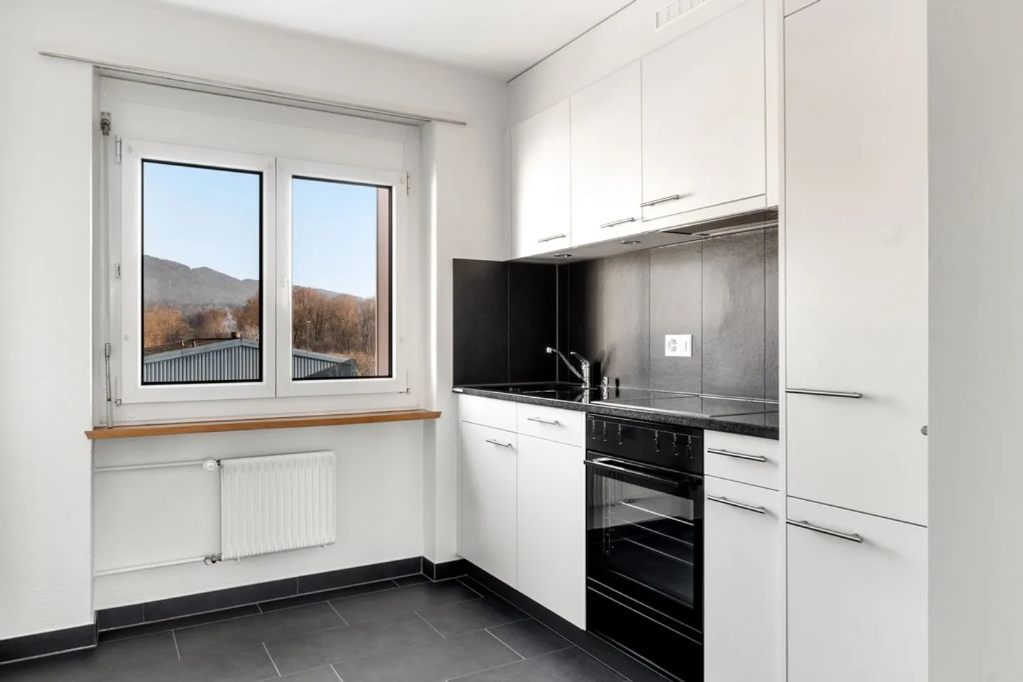 3 Camere con Balcone - Foto 2 di 7
