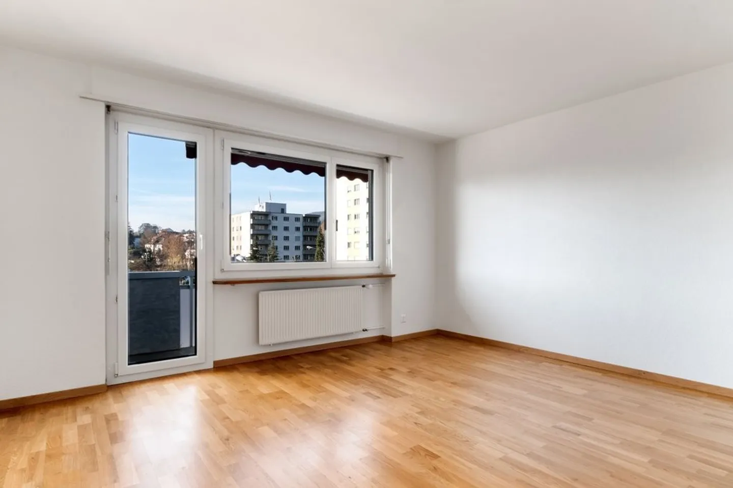 3 Camere con Balcone - Foto 3 di 7