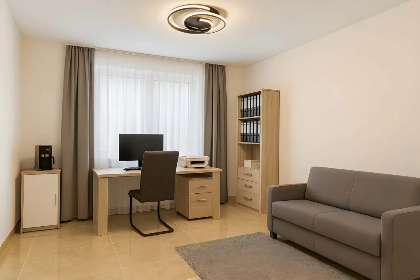Courtételle - 3 hochwertige Zimmer mit Naturmarmor - Foto 3 von 5