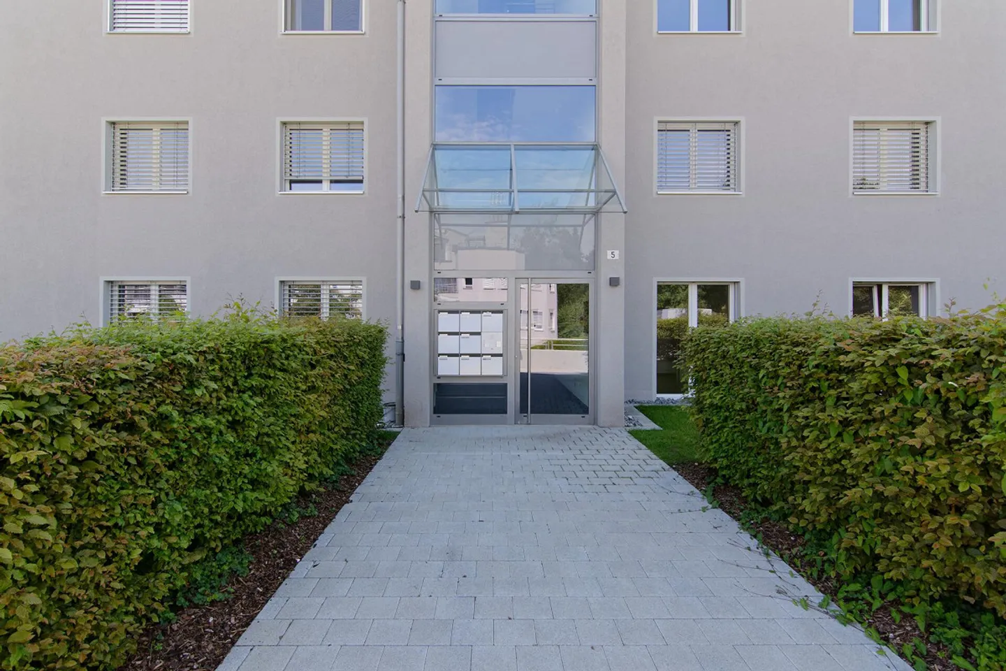 4.5-room condominium, 1st floor with elevator - Photo 13 of 15