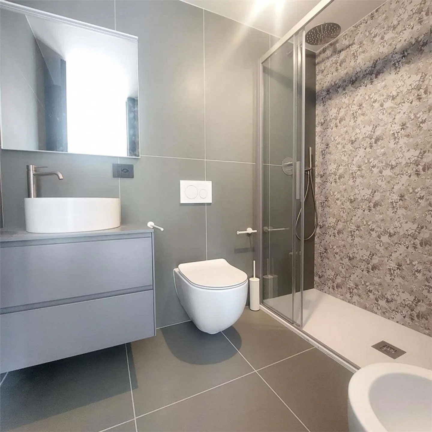 Ref. 2680_Gentilino, Duplex-Penthouse 3.5 Zimmer renoviert mit großen Terrassen - Foto 8 von 9