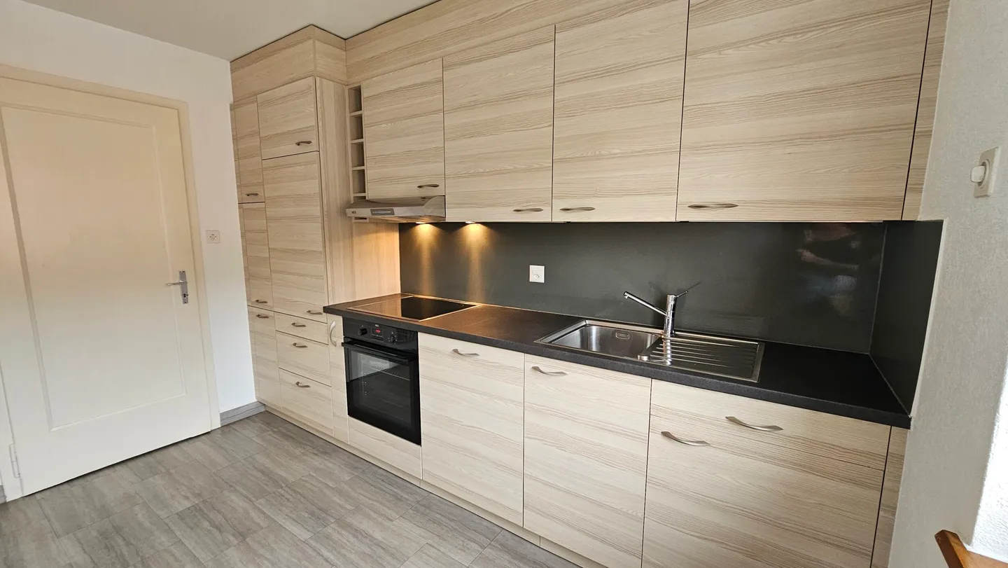 Charmante Wohnung in Saignelégier - Foto 2 von 13
