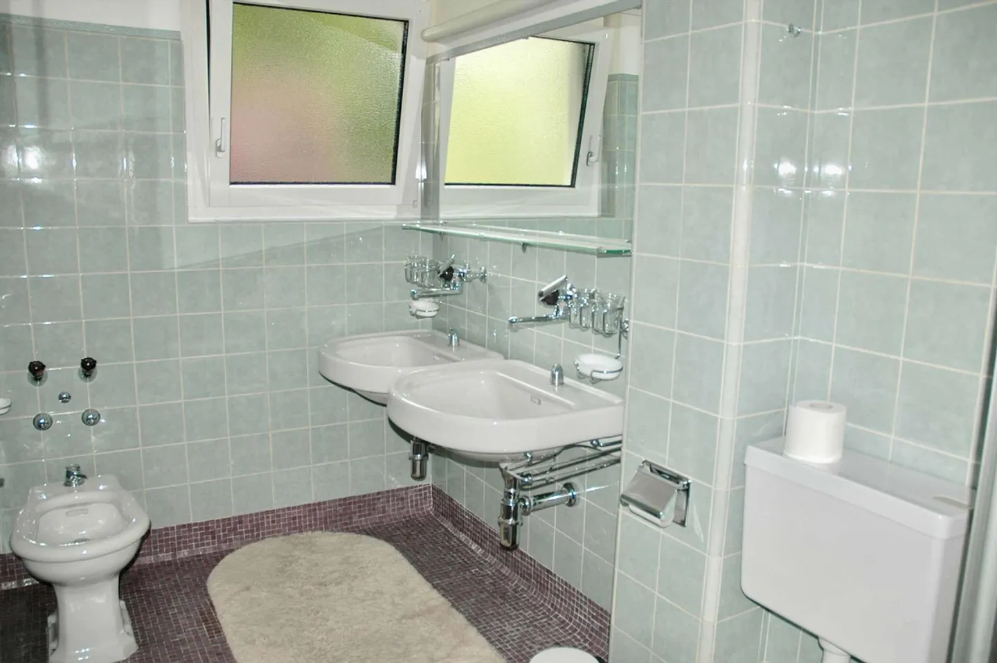 Bella camera in condivisione con buona connessione ai mezzi pubblici - Foto 4 di 7