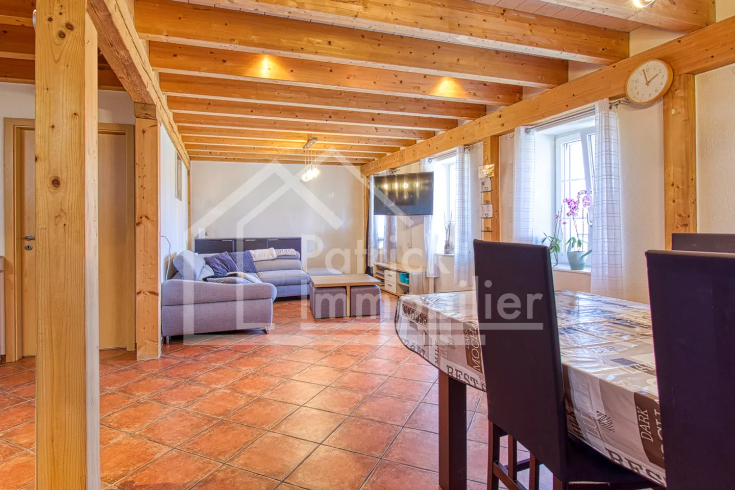 Edificio residenziale con caffè ristorante Rendimento lordo 4,89% - Foto 14 di 15