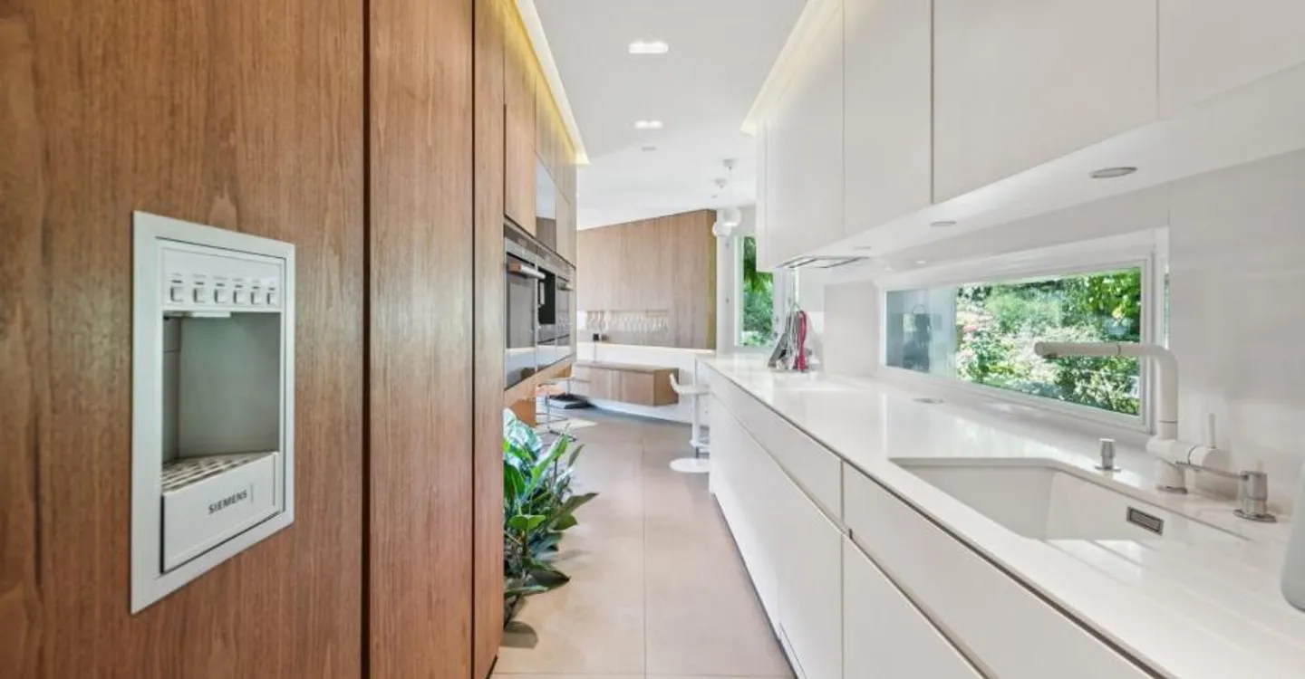 Außergewöhnliche Architektenvilla - Ein echtes Herzstück - Foto 5 von 13