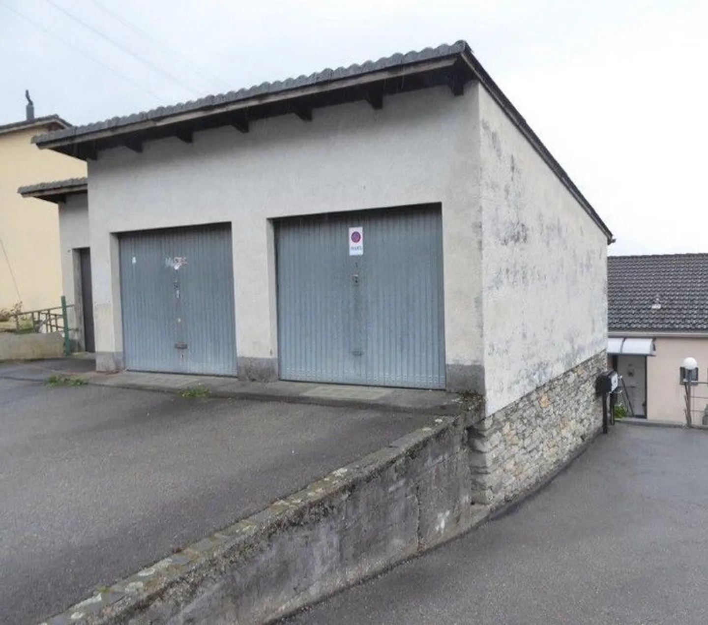 Charming Cottage with Garden - Photo 5 of 13