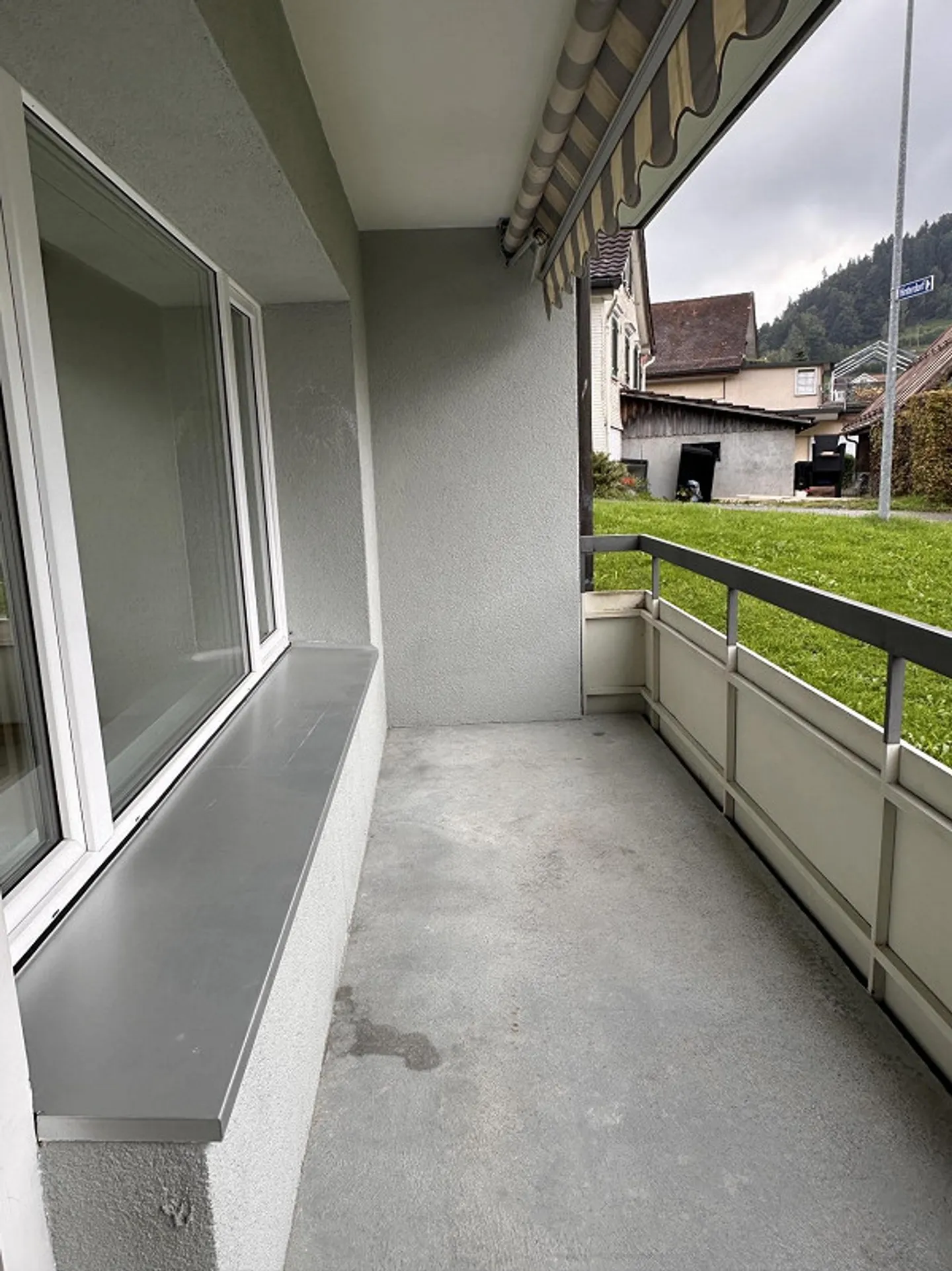 Charmante appartement de 4,5 pièces à Buehler avec balcon et parking - Photo 8 sur 9