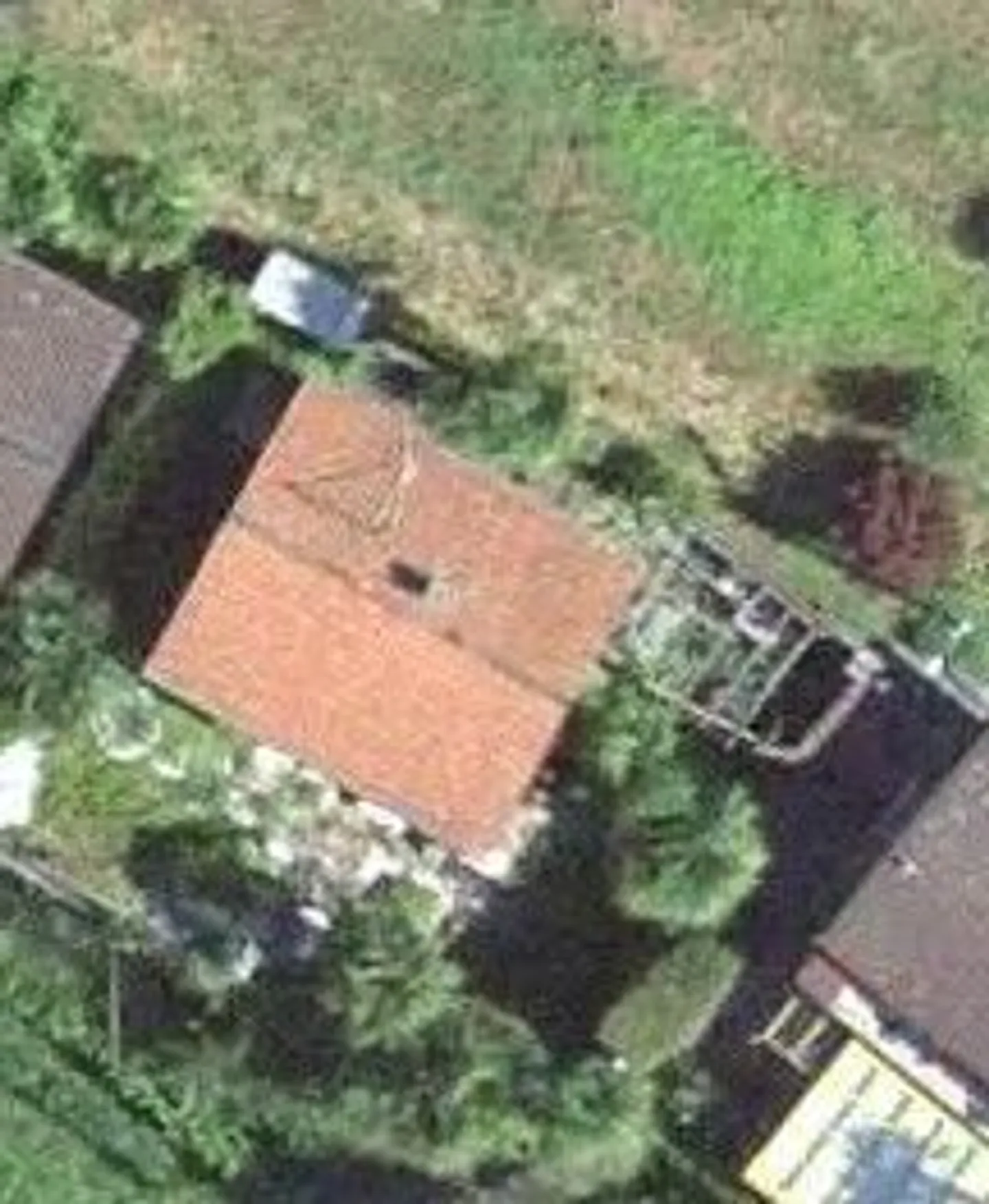 Charming Cottage with Garden - Photo 7 of 13