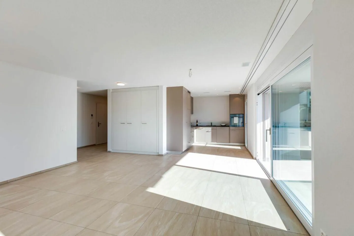 Belle appartement de 3,5 pièces - Photo 3 sur 8