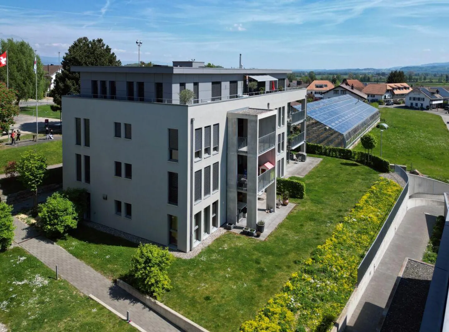 Appartamento giardino nuovo in posizione idilliaca - Foto 13 di 15