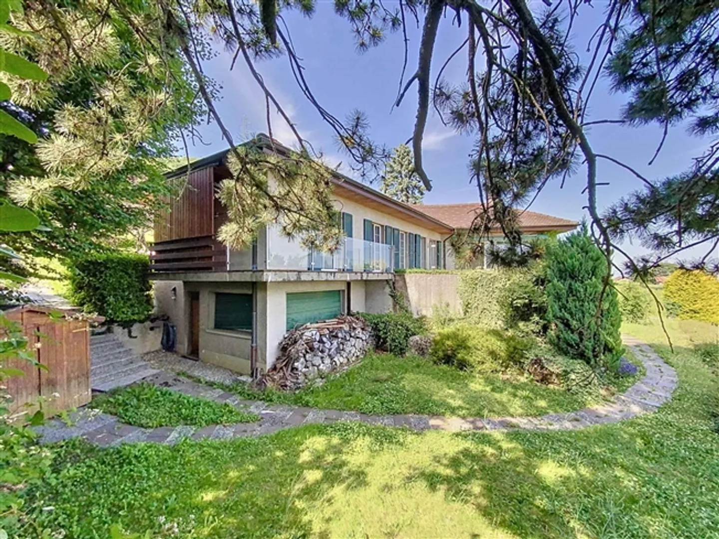 Bright Villa with Panoramic View – Bursins - Photo 5 of 12