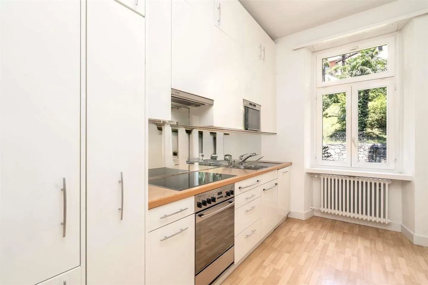 Attika mit 4,5 Zimmern in Lugano Ruvigliana mit Seeblick - Foto 3 von 10