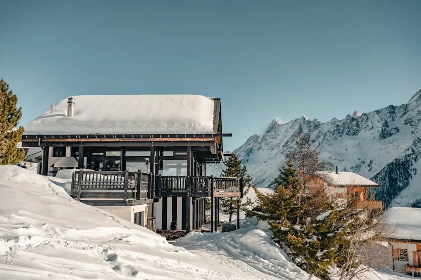 Charming Alpine Chalet in Wiler (Lötschen) - Stunning Mountain Views - Foto 1 di 13