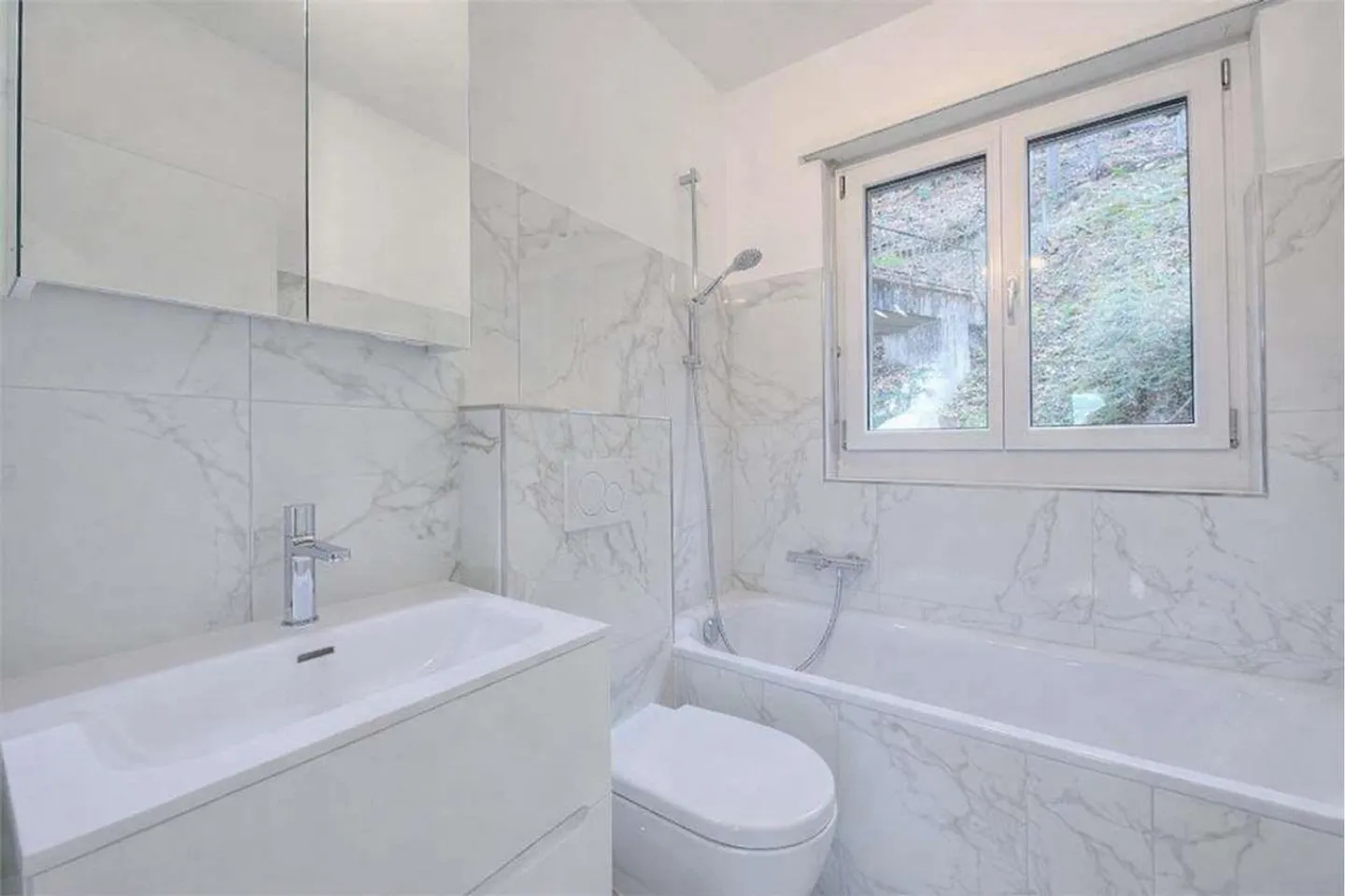 Wunderschöne Wohnung mit Terrasse und Seeblick in Aldesago, Lugano - Foto 8 von 8