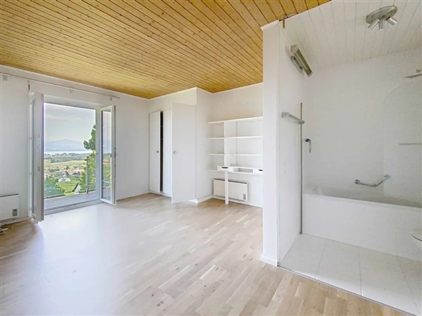 Bright Villa with Panoramic View – Bursins - Photo 12 of 12