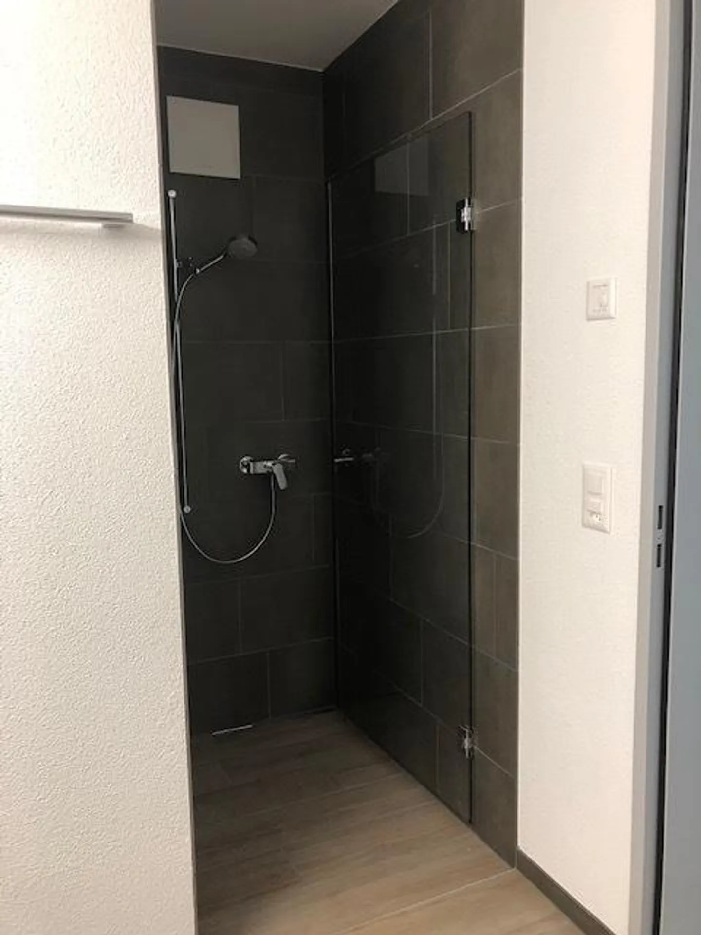 Ampio appartamento 4.5 locali - Foto 9 di 11