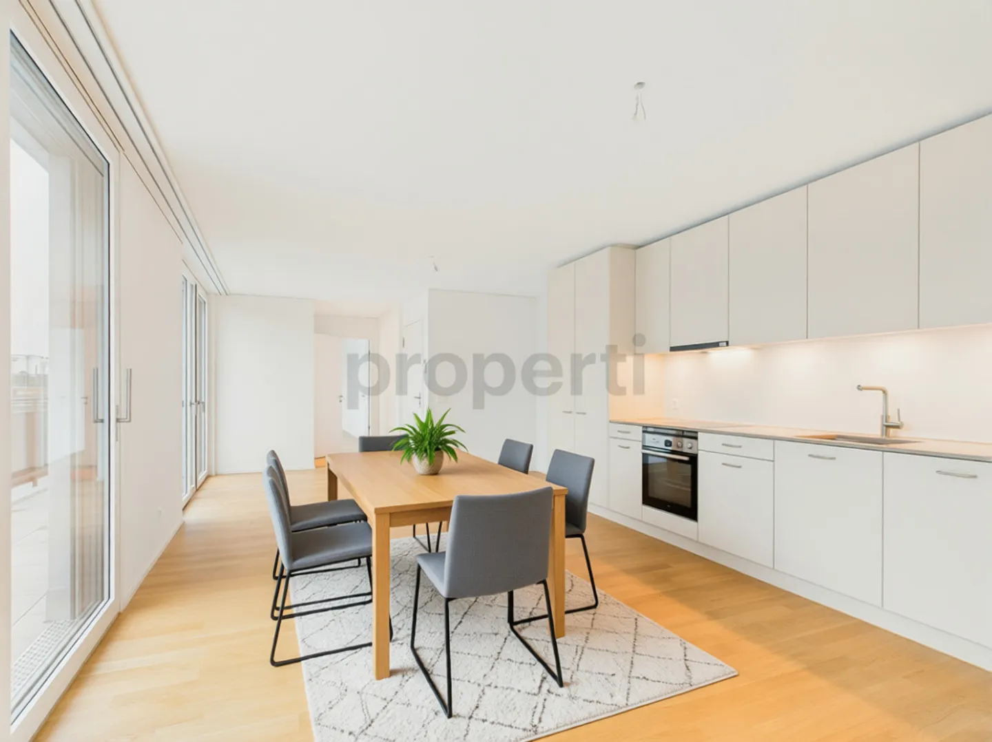 Moderne Wohnung mit Balkon, Basel - Foto 1 von 13