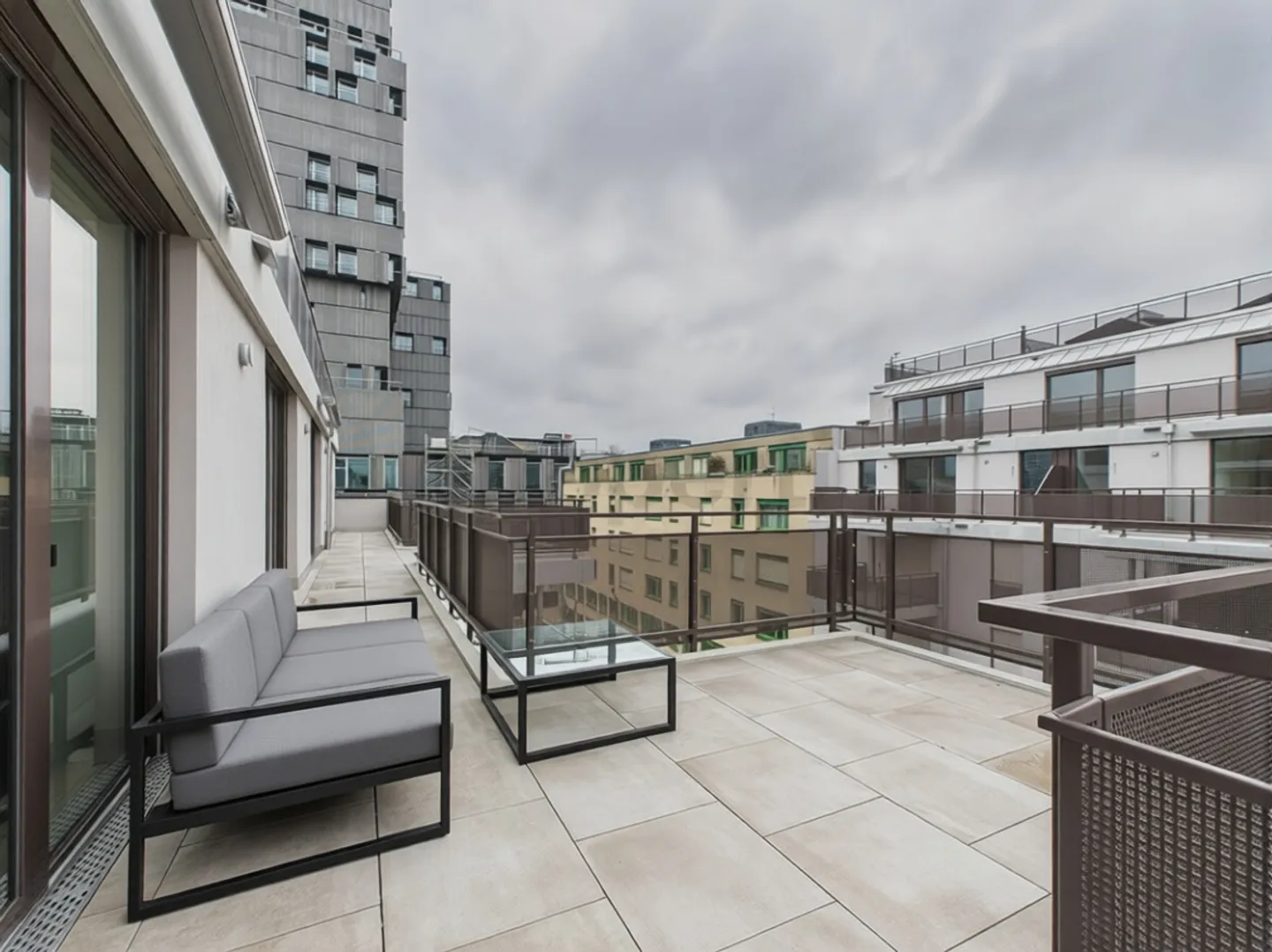 Moderne Wohnung mit Balkon, Basel - Foto 9 von 13