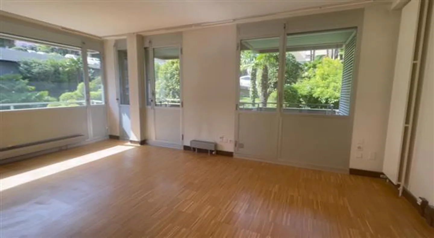 Lugano: Appartamento di 8,5 stanze - Foto 5 di 9