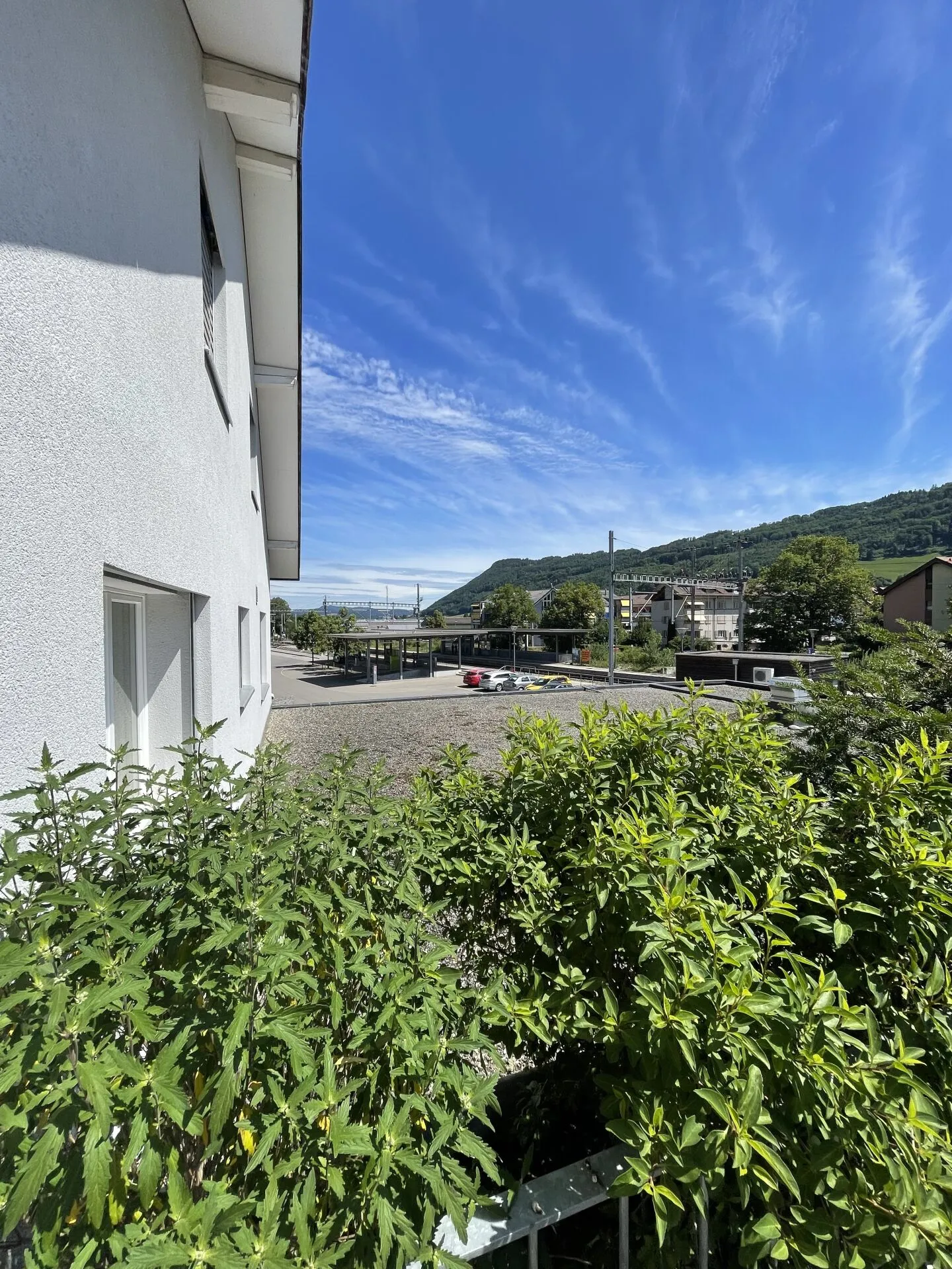 Sunny 3.5-room apartment with roof terrace - Photo 6 of 12
