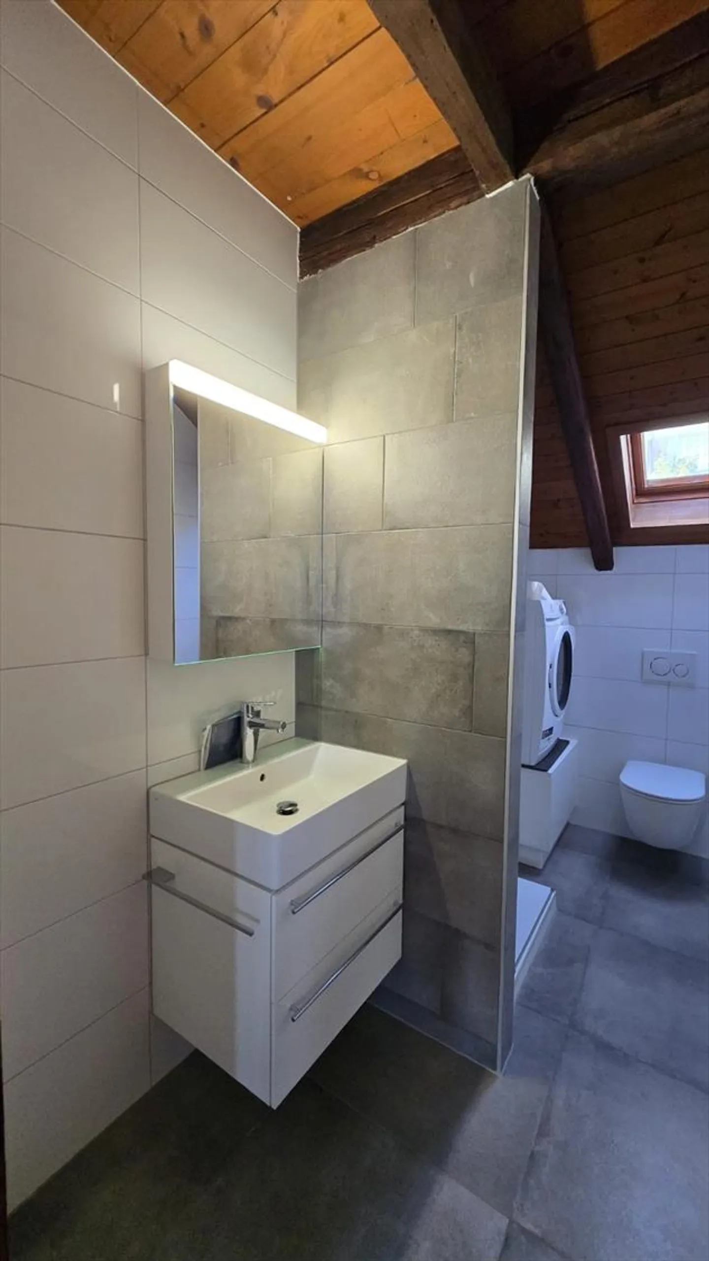 Ultimo piano 3.5 stanze - Foto 5 di 13