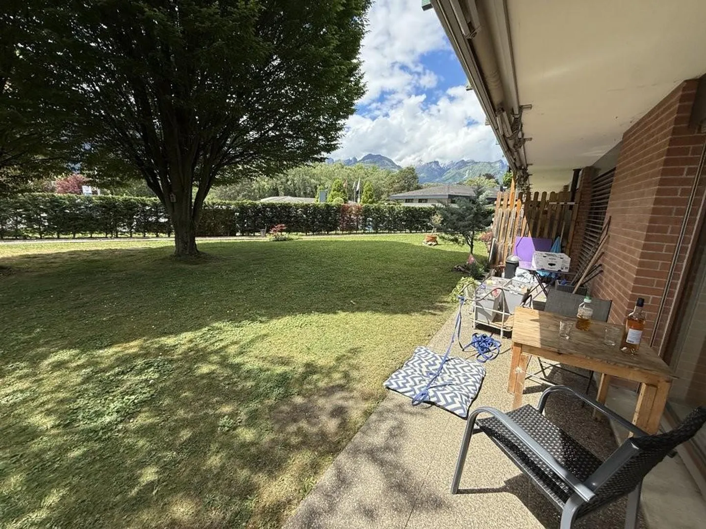 Appartement Charmant dans un Quartier Verdoyant - Photo 8 sur 8