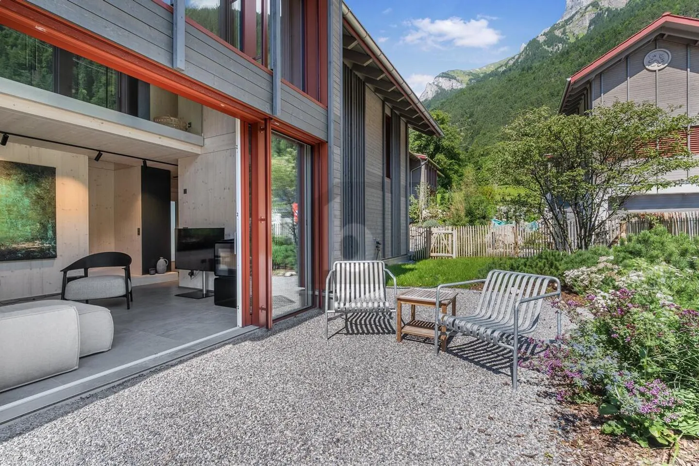 MAISON HAUT DE GAMME, EXCLUSIVE, MEUBLÉE, PRÊTE À ÊTRE HABITÉE ! - Photo 5 sur 6