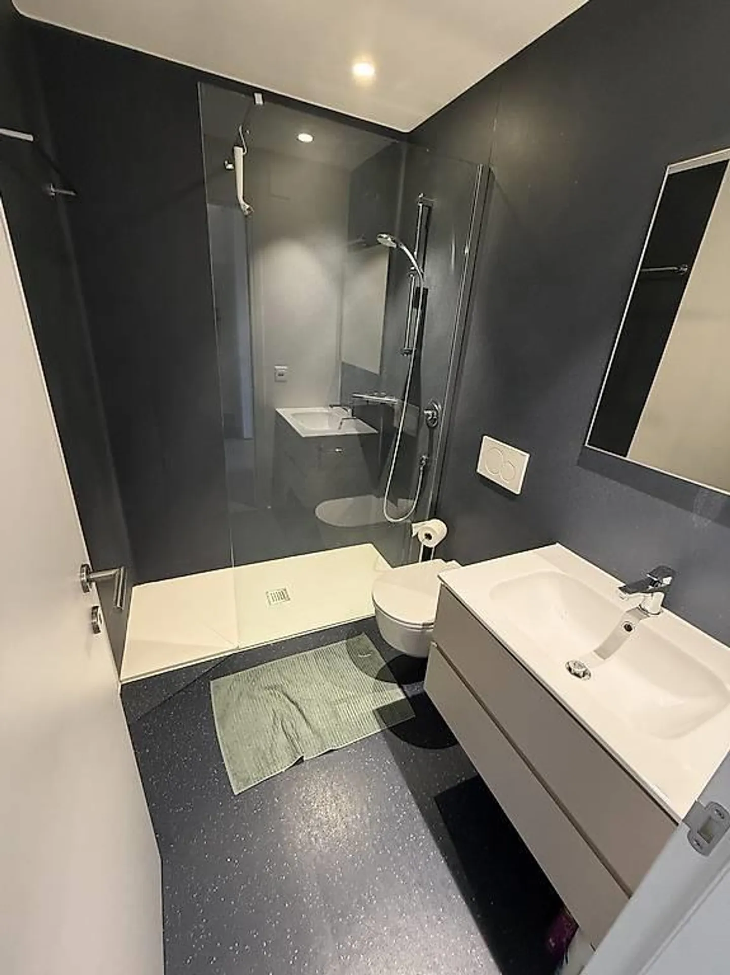 Modernes Studio-Apartment Lugano - Foto 1 von 5