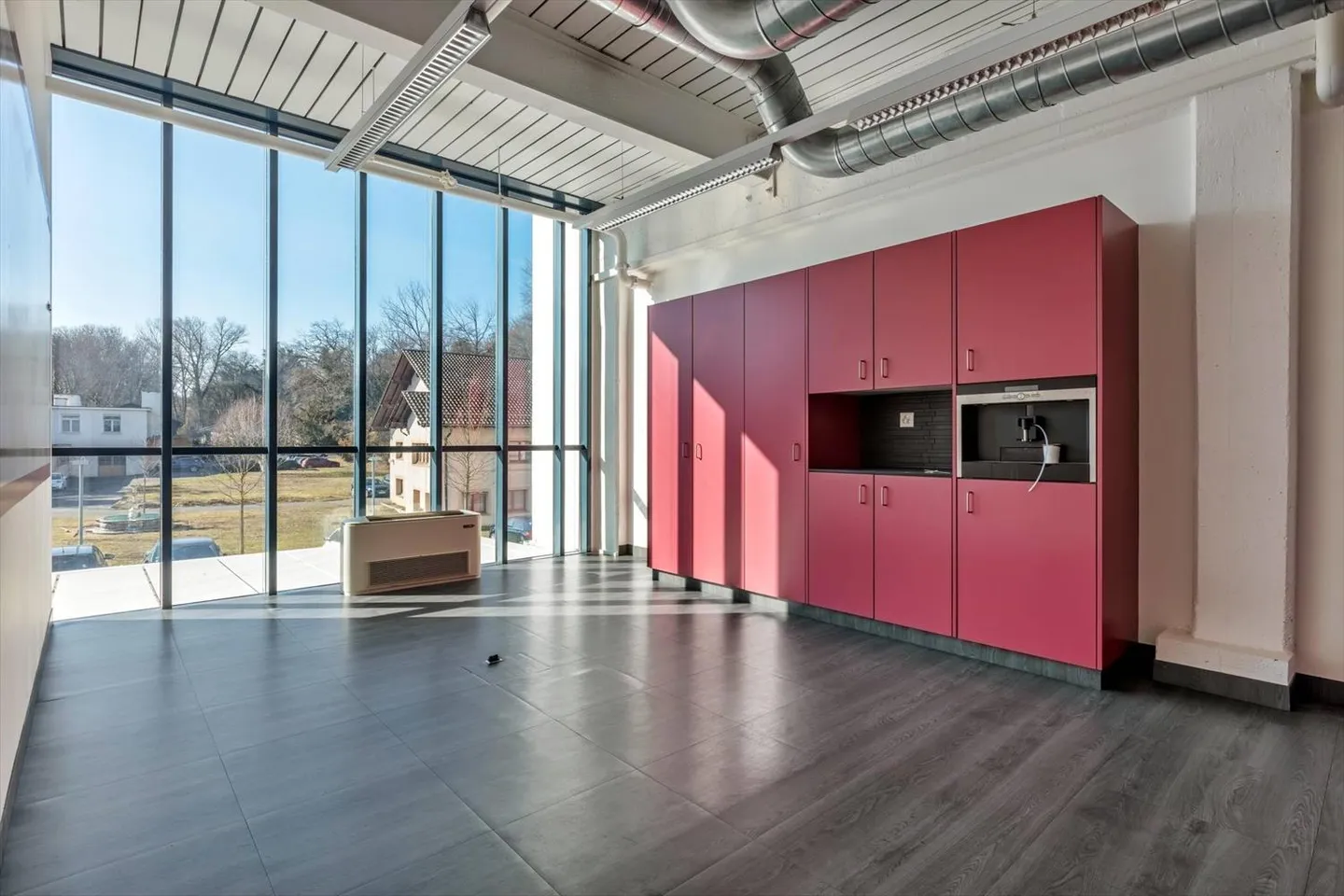 Equipped offices of about 6,000 m2 DIVISIBLE in Versoix - Photo 4 of 9