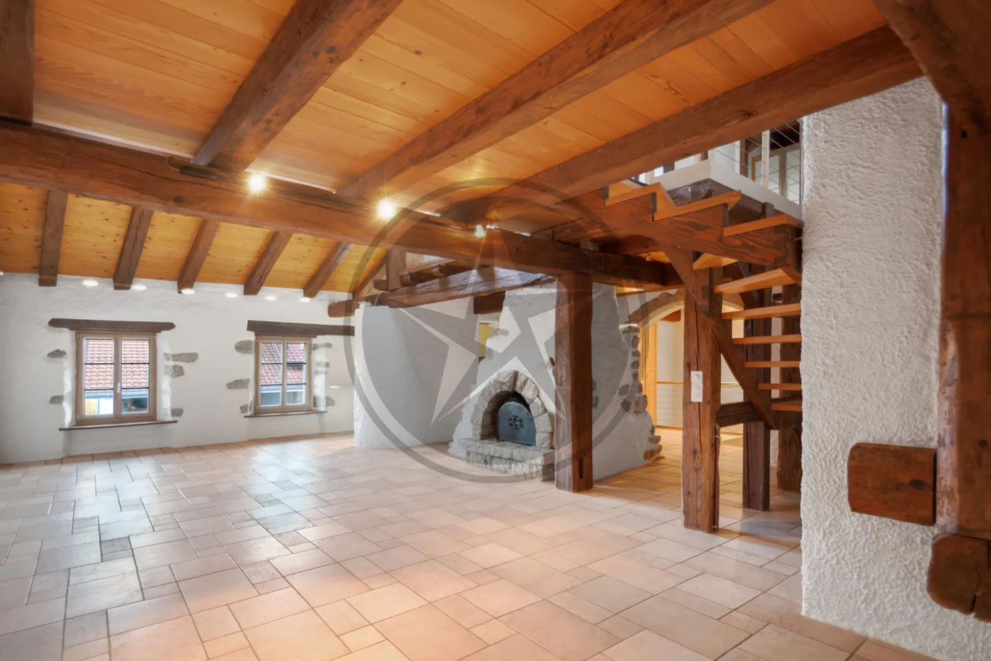 Magnifica casa a schiera ristrutturata con 2 appartamenti - Foto 1 di 16