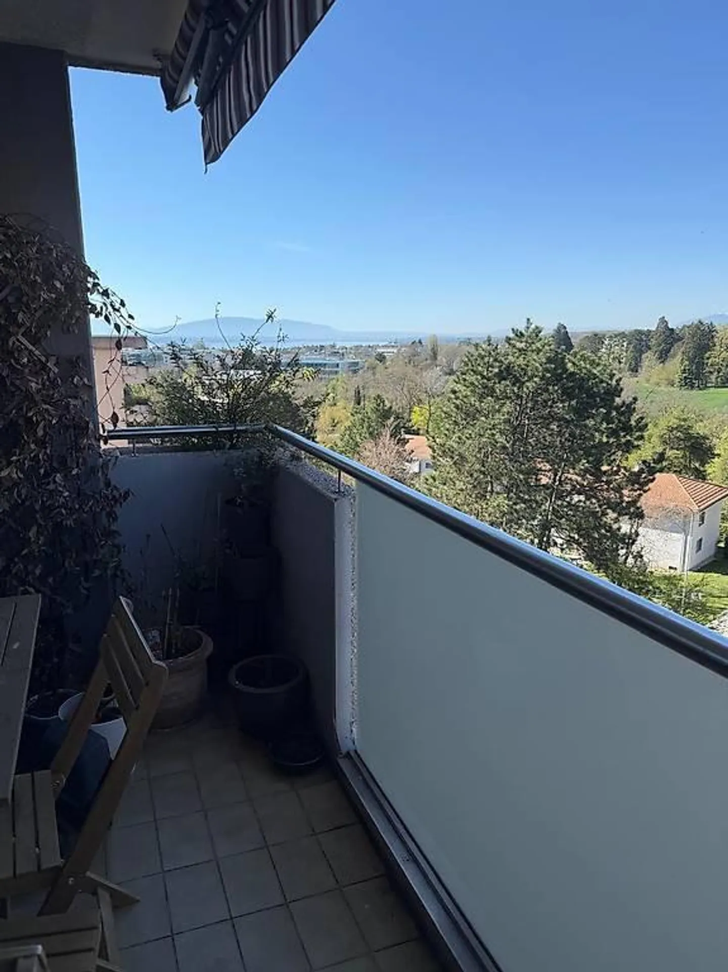 Bel appartamento di 3,5 locali a Nyon - Foto 2 di 5