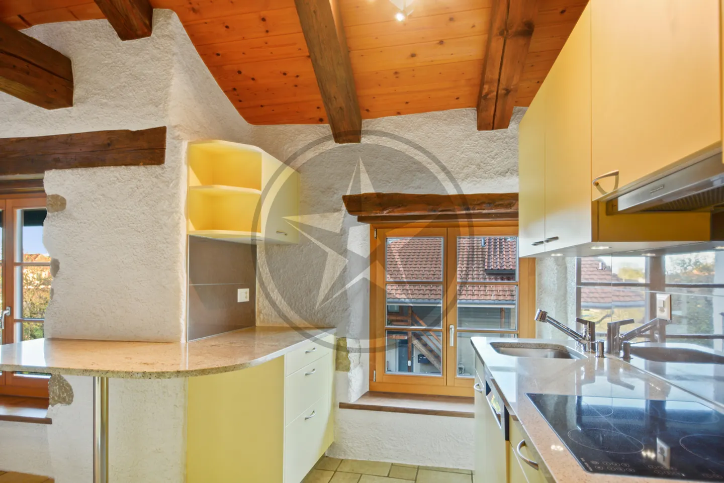 Magnifica casa a schiera ristrutturata con 2 appartamenti - Foto 8 di 16