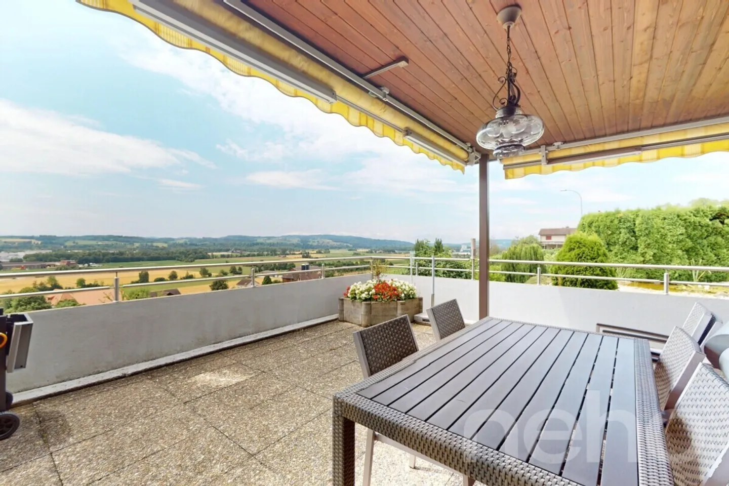 189 m2 large terrace apartment with garden in the idyllic vineyard slope - Photo 12 of 12