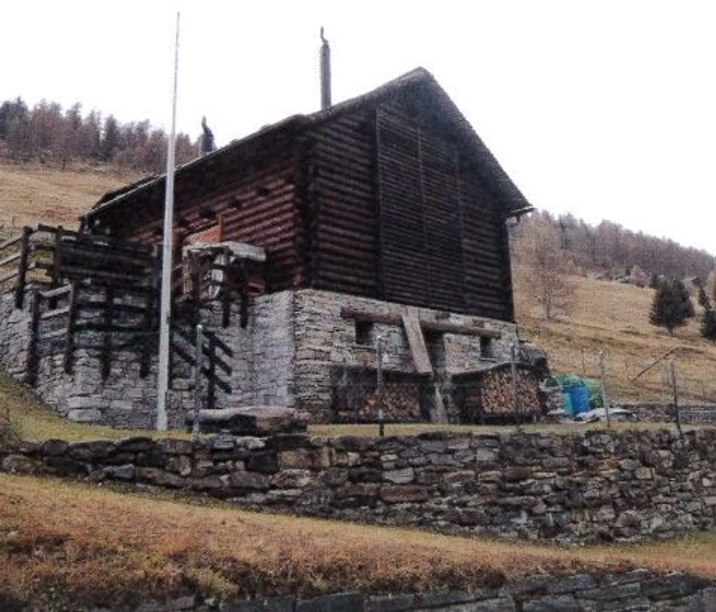 Rustico with Sunny Garden - Photo 1 of 13