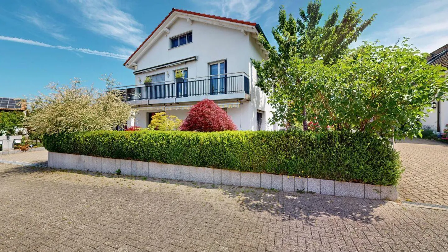8 Zimmer Einfamilienhaus mit Einliegerwohnung - Foto 28 von 30