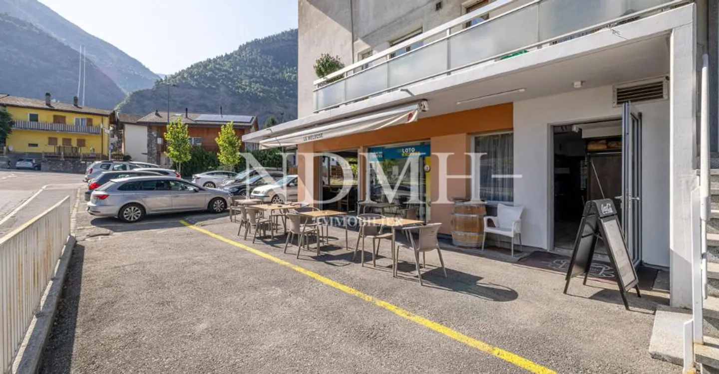 Insieme di lotti commerciali in proprietà condivisa - Foto 10 di 12