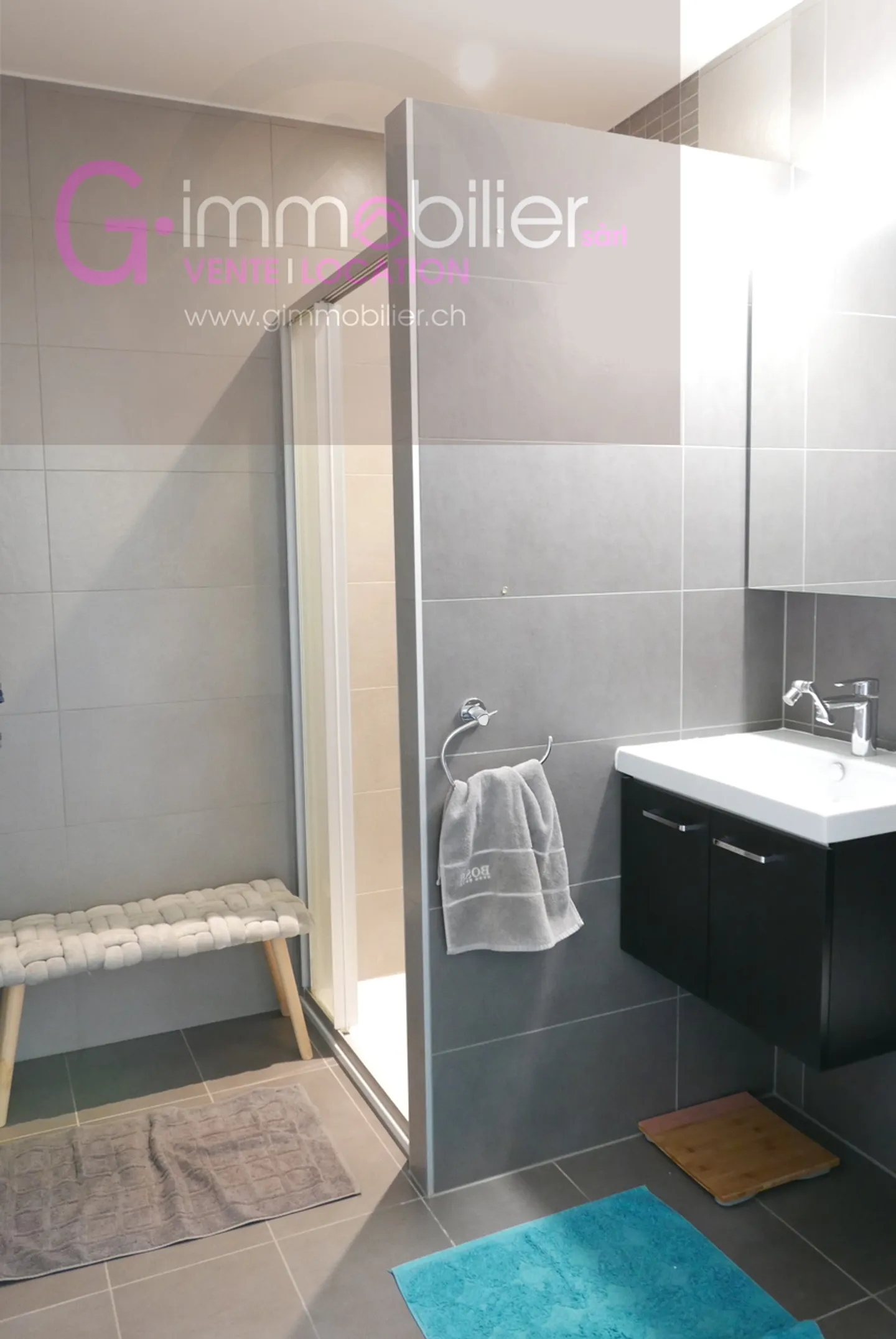 Collombey, votre attique de 3,5 pièces vous attend au 4ème étage - Photo 7 sur 11